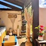110m2, 7 Pers, Jacuzzi , 3 Chambres, Terrain Clos Et Arbore 2500m2