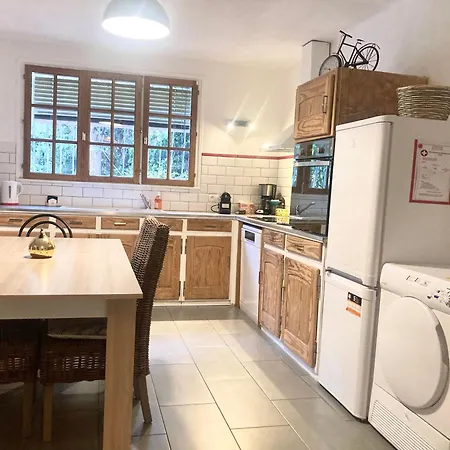 Villa 110m2, 7 Pers, Jacuzzi , 3 Chambres, Terrain Clos Et Arbore 2500m2