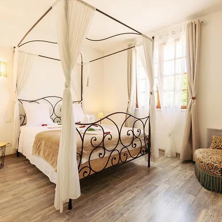 Villa 110m2, 7 Pers, Jacuzzi , 3 Chambres, Terrain Clos Et Arbore 2500m2 *