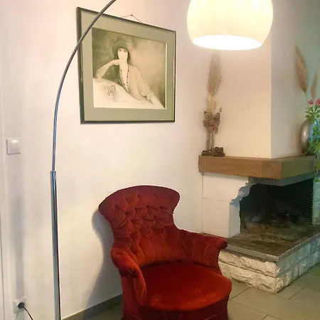 110m2, 7 Pers, Jacuzzi , 3 Chambres, Terrain Clos Et Arboré 2500m2 Villa Trèbes